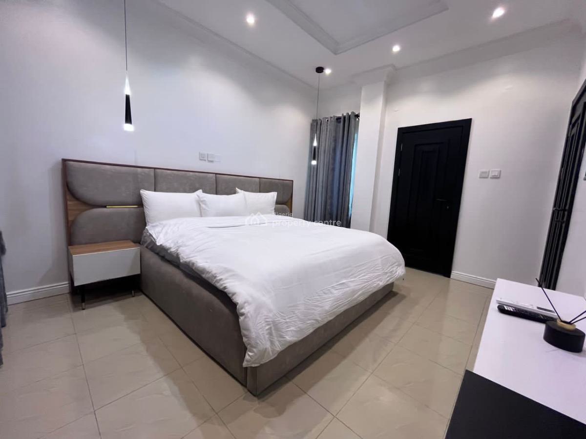 Luxury 2 Bed with Snooker , Pool and Gym Available From Today Ikoyi, Old Ikoyi, Ikoyi, Lagos, Flat / Apartment Short Let