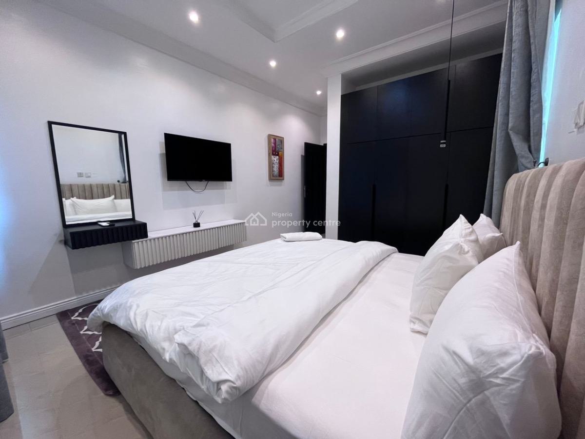Luxury 2 Bed with Snooker , Pool and Gym Available From Today Ikoyi, Old Ikoyi, Ikoyi, Lagos, Flat / Apartment Short Let