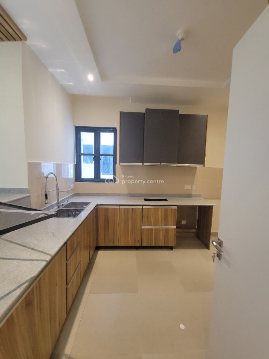 Newly Built  3 Bedroom Flat in Lekki Phase 1 Lagos, Lekki Phase 1, Lekki, Lagos, Flat / Apartment for Sale