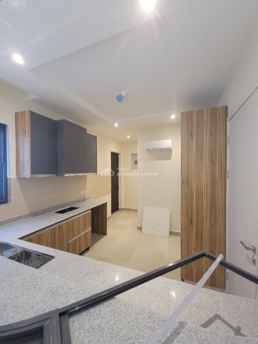 Newly Built  3 Bedroom Flat in Lekki Phase 1 Lagos, Lekki Phase 1, Lekki, Lagos, Flat / Apartment for Sale