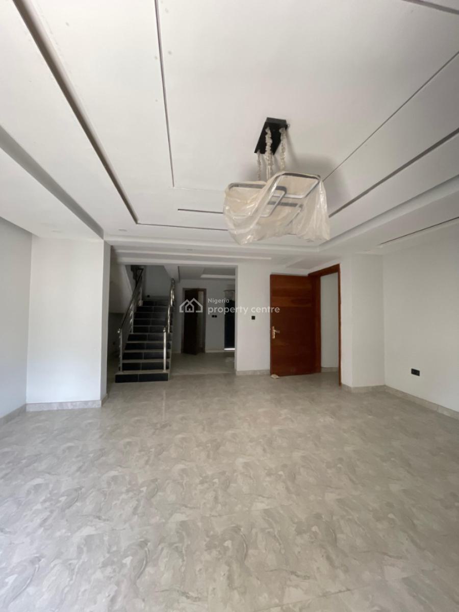 Exquisitely Built 4 Bedroom Masionette Apartment with Bq, Ikate, Lekki, Lagos, Flat / Apartment for Sale
