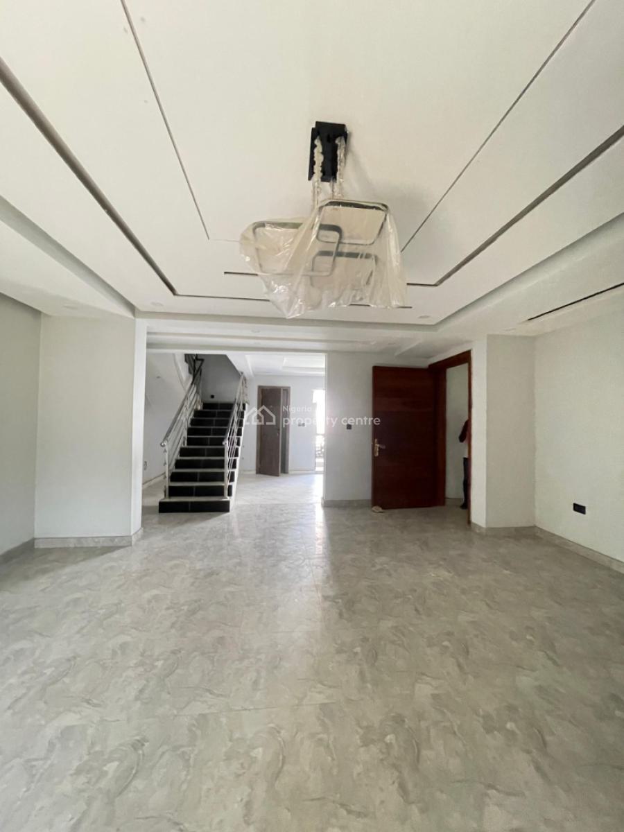Exquisitely Built 4 Bedroom Masionette Apartment with Bq, Ikate, Lekki, Lagos, Flat / Apartment for Sale