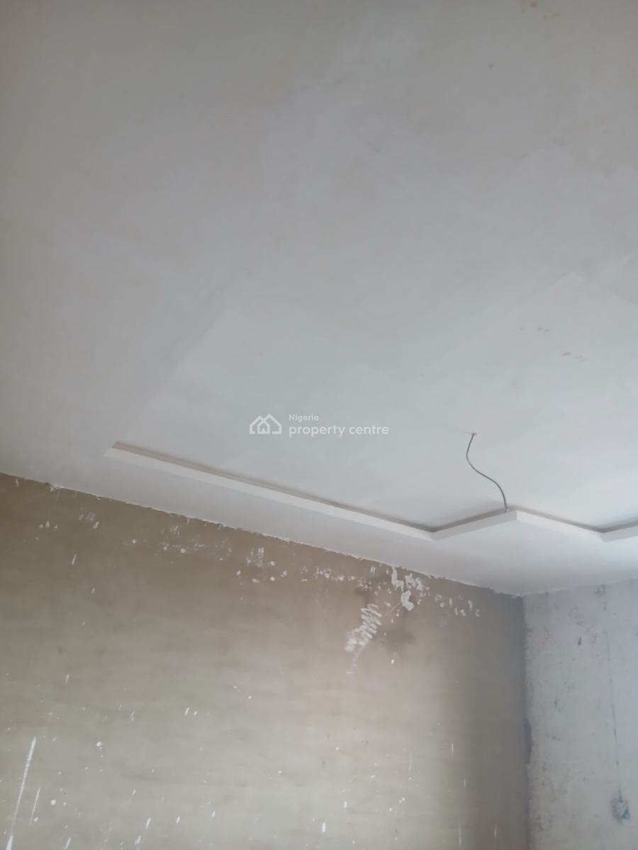 Fantastically Well Done House (newly Done), Jibowu, Yaba, Lagos, Mini Flat (room and Parlour) for Rent