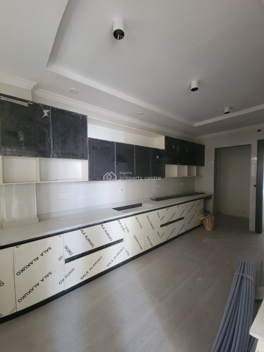 Newly Built 4bedroom Flat in Lekki Phase 1, Lekki Phase 1, Lekki, Lagos, Flat / Apartment for Sale