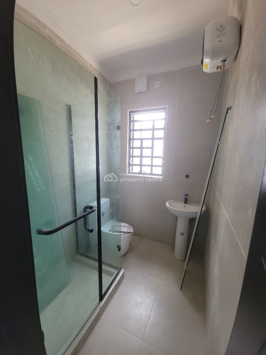 Newly Built 4bedroom Flat in Lekki Phase 1, Lekki Phase 1, Lekki, Lagos, Flat / Apartment for Sale
