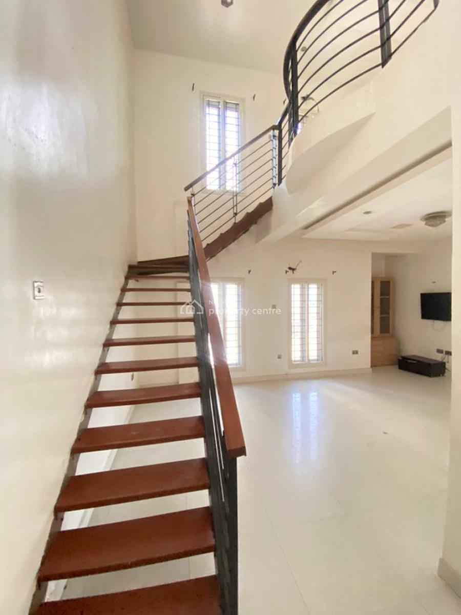 6 Bedroom Duplex Self Compound in Ikate, Ikate By Chisco Bus Stop, Ikate Elegushi, Lekki, Lagos, Restaurant / Bar for Rent