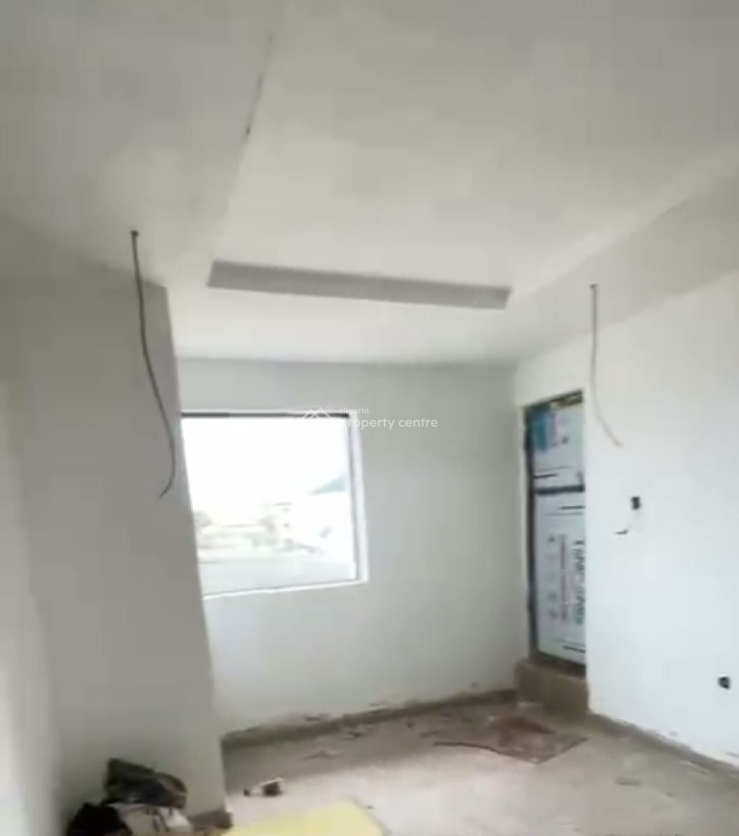 a Decent 3 Bedroom Flat, Off Randle Akerele, Surulere, Lagos, Flat / Apartment for Rent
