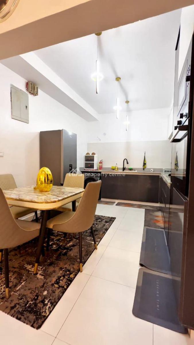 Lux 2 Beds with Pool, Ps5 and Elevator, Lekki Phase 1, Lekki, Lagos, Flat / Apartment Short Let