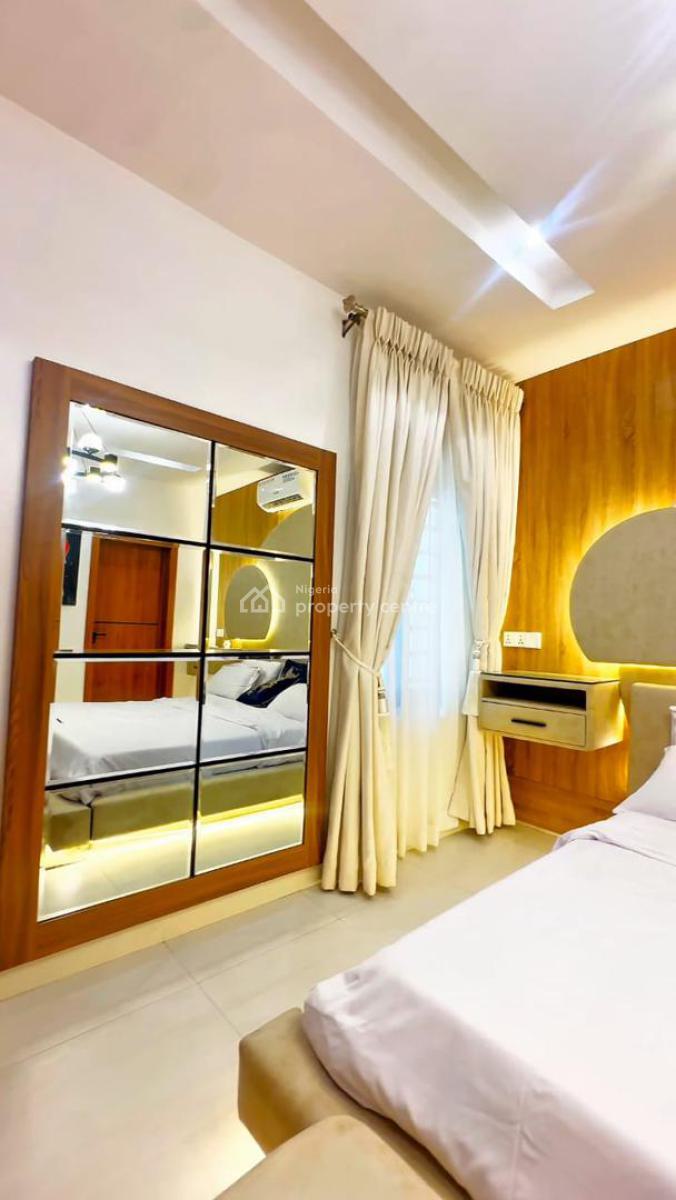 Lux 2 Beds with Pool, Ps5 and Elevator, Lekki Phase 1, Lekki, Lagos, Flat / Apartment Short Let