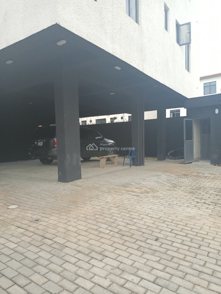 2bedroom Bedroom Apartment with Spacious Rooms, Lekki Phase 1, Lekki Phase 1, Lekki, Lagos, Block of Flats for Sale