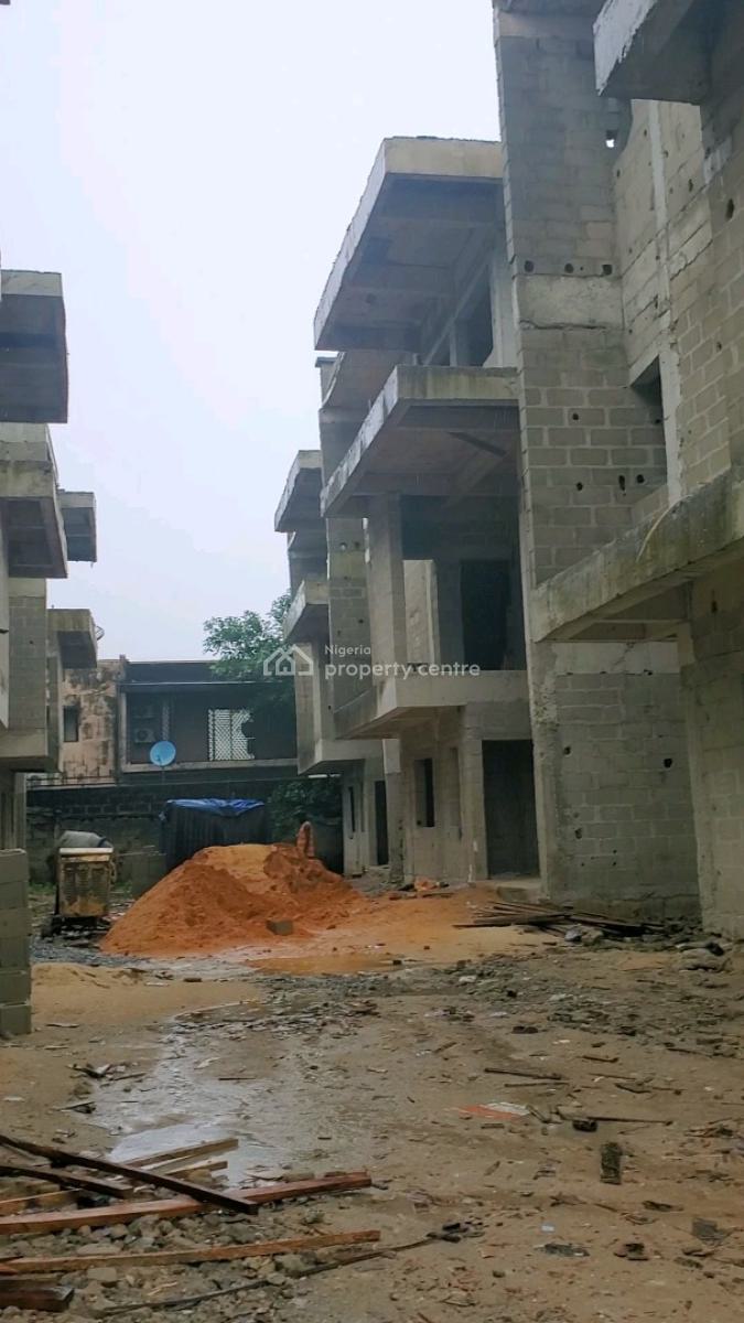 Main Castle 5 Bedroom Fully Detached Duplex + 1 Bq, Onigbongbo, Maryland, Lagos, Detached Duplex for Sale