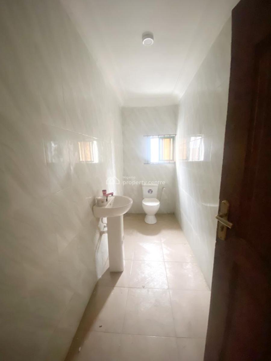 Luxury & Newly Built 3 Bedroom Apartment, Ojodu Berger, Ojodu, Lagos, Flat / Apartment for Rent