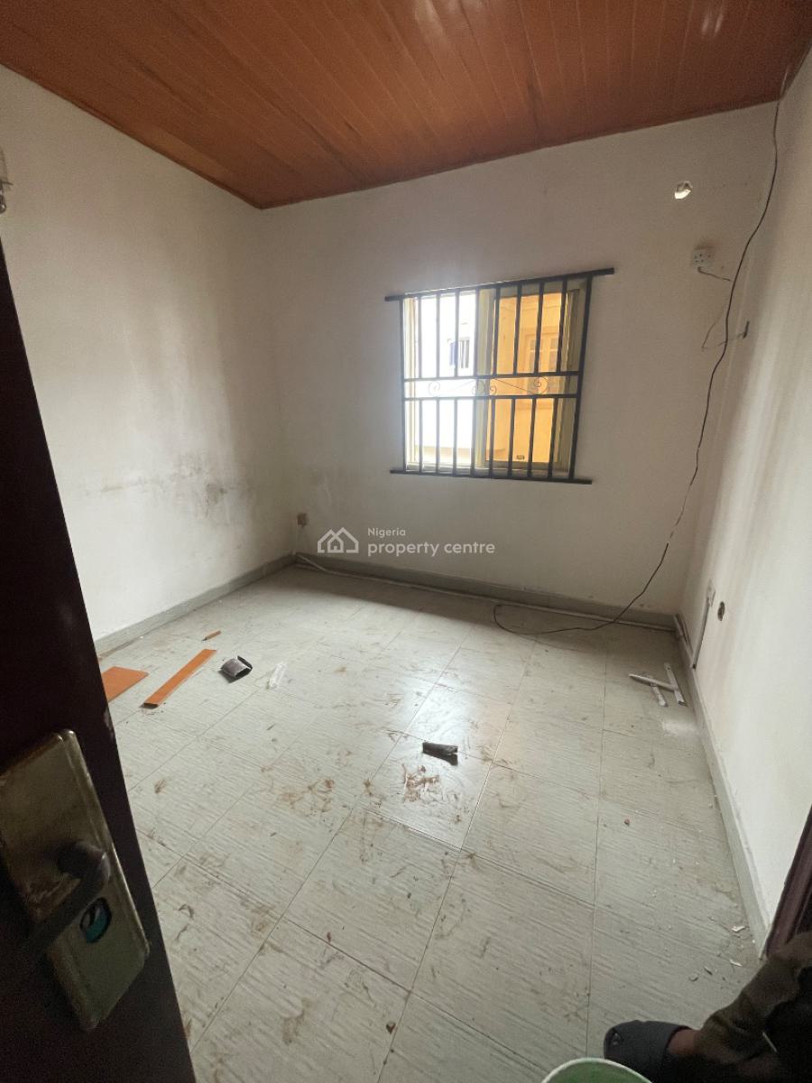 Newly Renovated Spacious Miniflat with an Extra Big Waiting Room, Thomas Estate, Ajah, Lagos, House for Rent