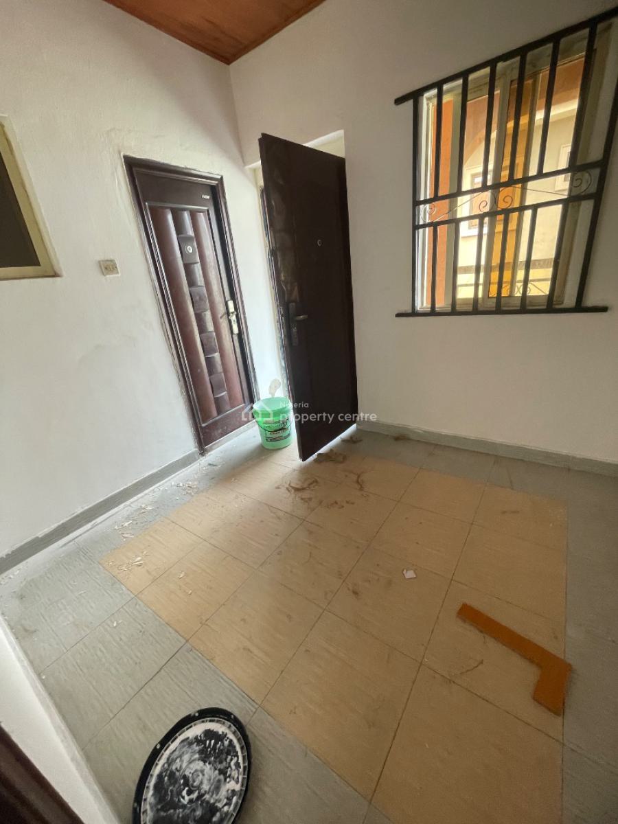 Newly Renovated Spacious Miniflat with an Extra Big Waiting Room, Thomas Estate, Ajah, Lagos, House for Rent