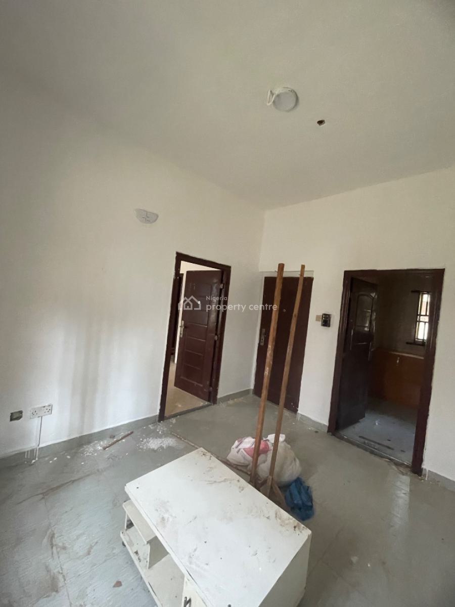 Newly Renovated Spacious Miniflat with an Extra Big Waiting Room, Thomas Estate, Ajah, Lagos, House for Rent