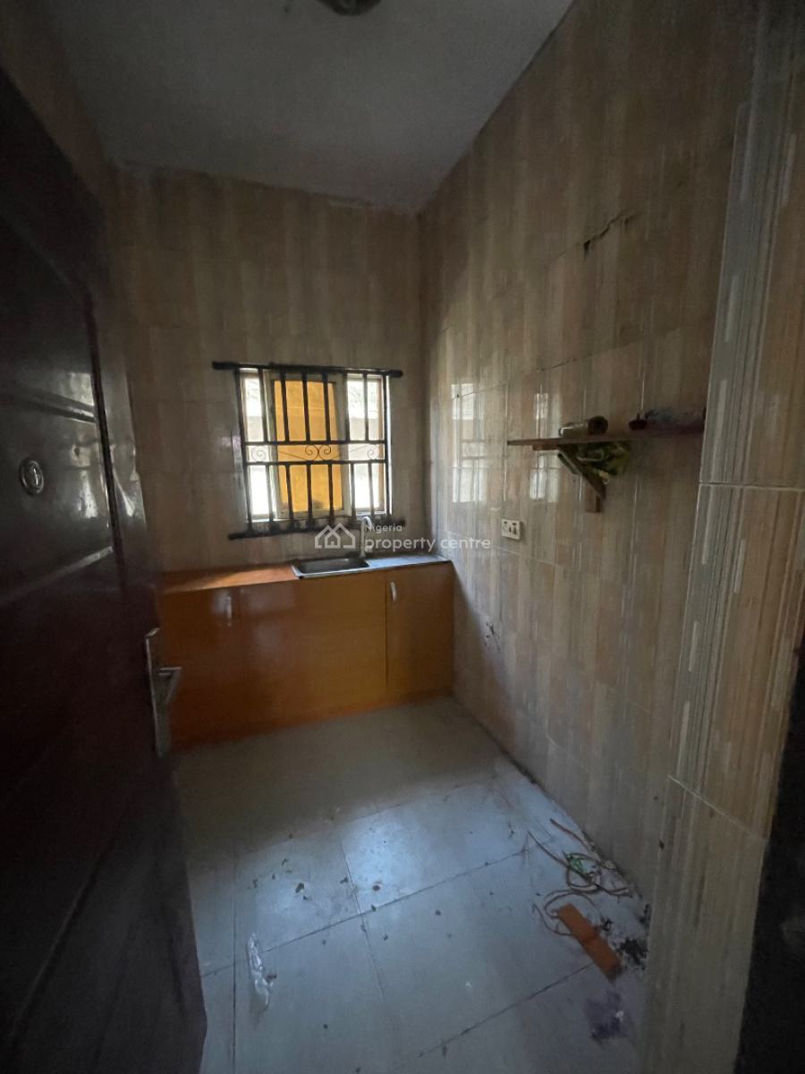 Newly Renovated Spacious Miniflat with an Extra Big Waiting Room, Thomas Estate, Ajah, Lagos, House for Rent