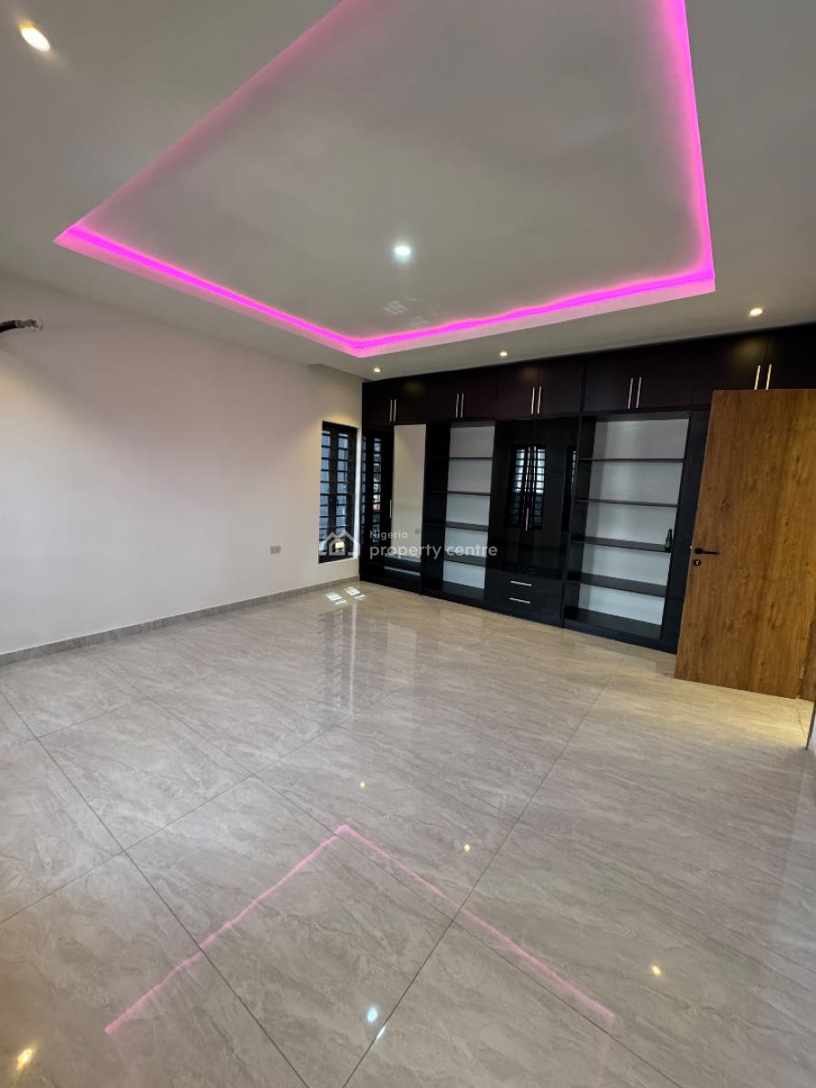 Spacious 3bedroom Flat with B, Ikate, Lekki, Lagos, Block of Flats for Sale