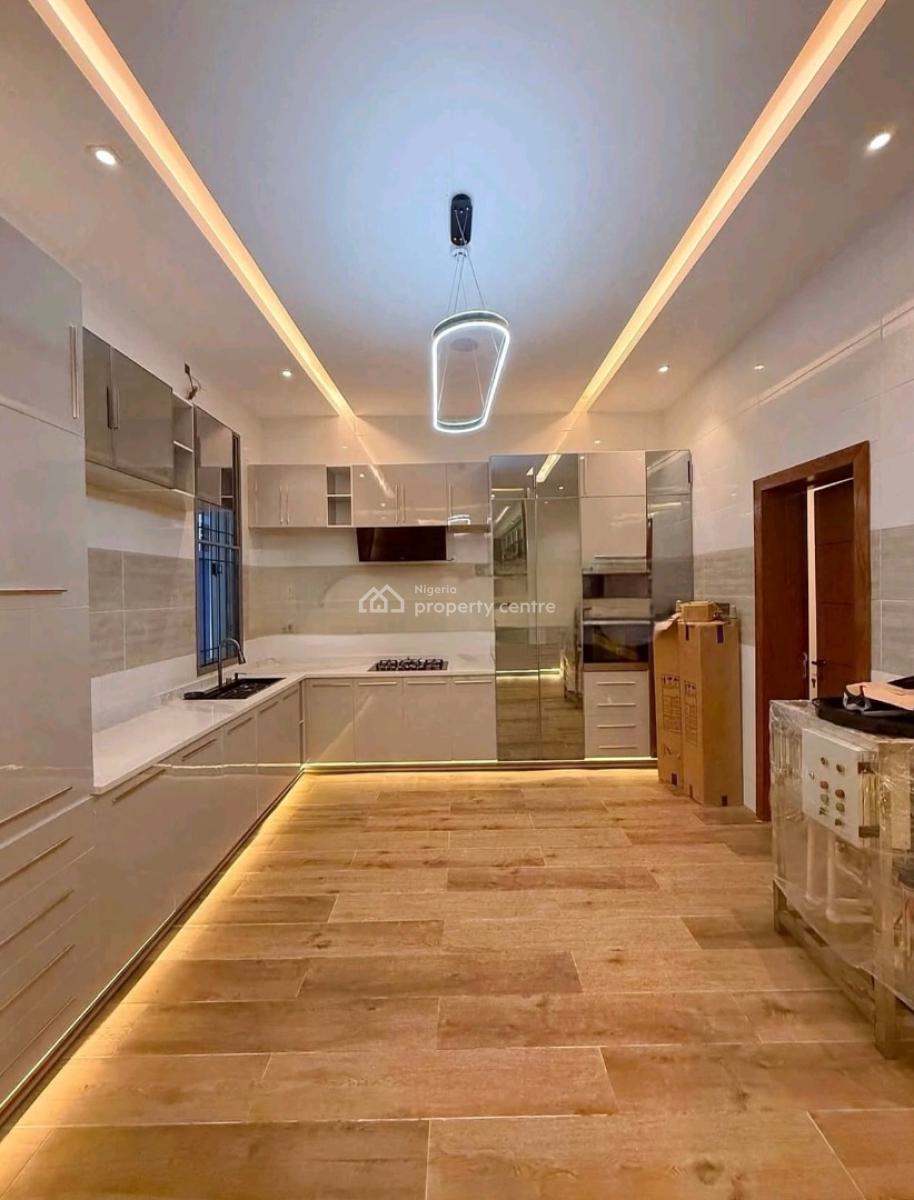 Stylish Contemporary Home in a Serene Gated Estate with Indoor Pool, E, Ikoyi, Lagos, House for Sale