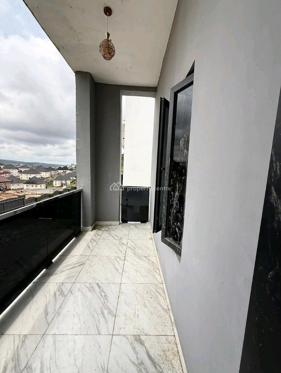 Distress ) 4 Bedroom Detached Duplex + Bq  Guzape, Abuja  ₦500 Mil, Guzape District, Abuja, House for Sale