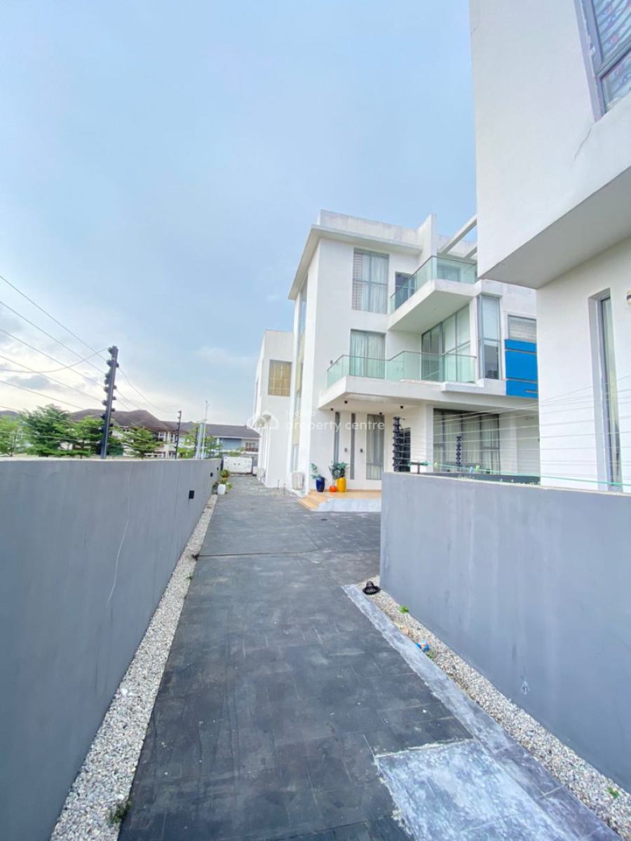 Fully Furnished & Stunning 5 Bedroom Detached Duplex with Rooftop, Pinnock Beach Estate, Osapa, Lekki, Lagos, Detached Duplex for Sale