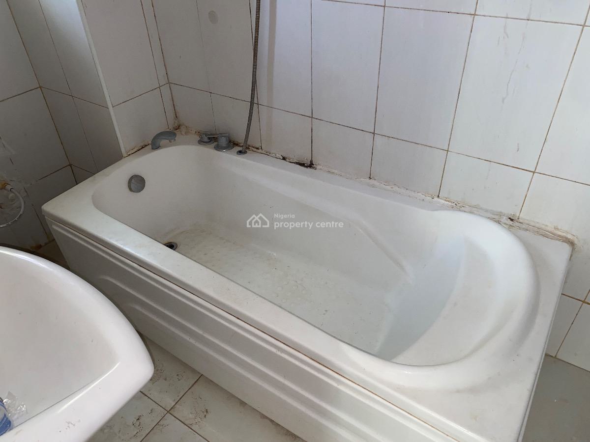 2 Bedroom Flat, Life Camp, Abuja, Flat / Apartment for Rent