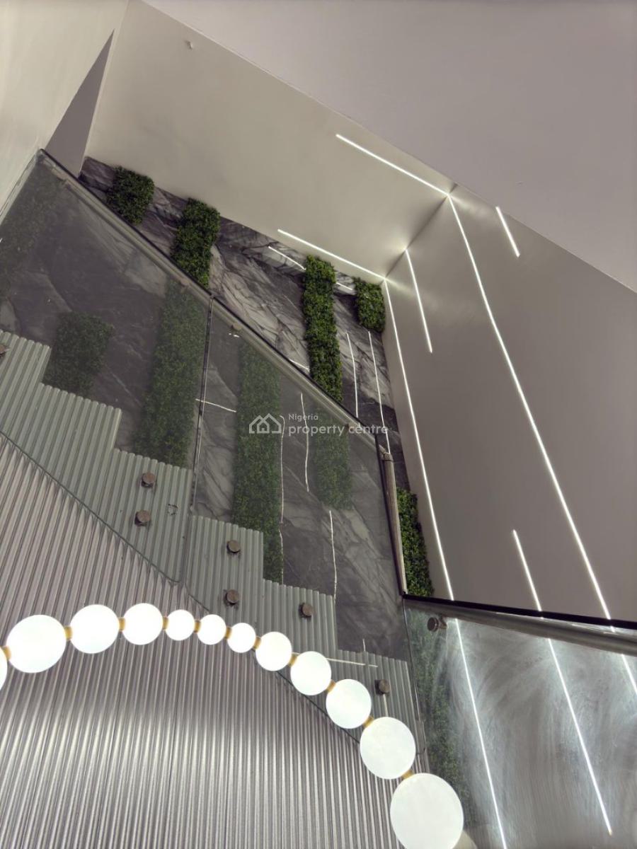 Luxury 4 Bed with Modern Interior and Playstation 5, Lekki Phase 1, Lekki, Lagos, Flat / Apartment Short Let