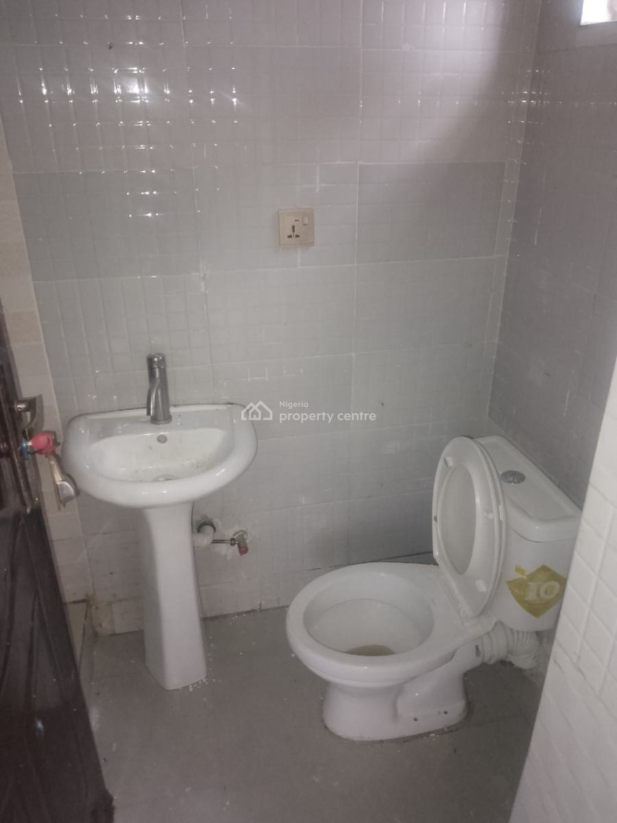 Massive 2bedroom Flat, Opposite Green Springs School, Awoyaya, Ibeju Lekki, Lagos, Flat / Apartment for Rent