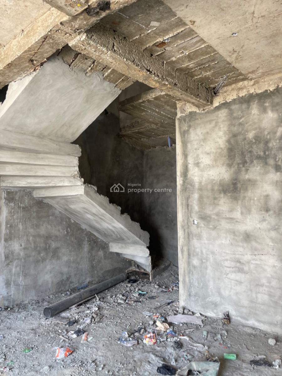 Luxury 4 Bedroom Terrace + Bq, Ikota, Lekki, Lagos, Terraced Duplex for Sale