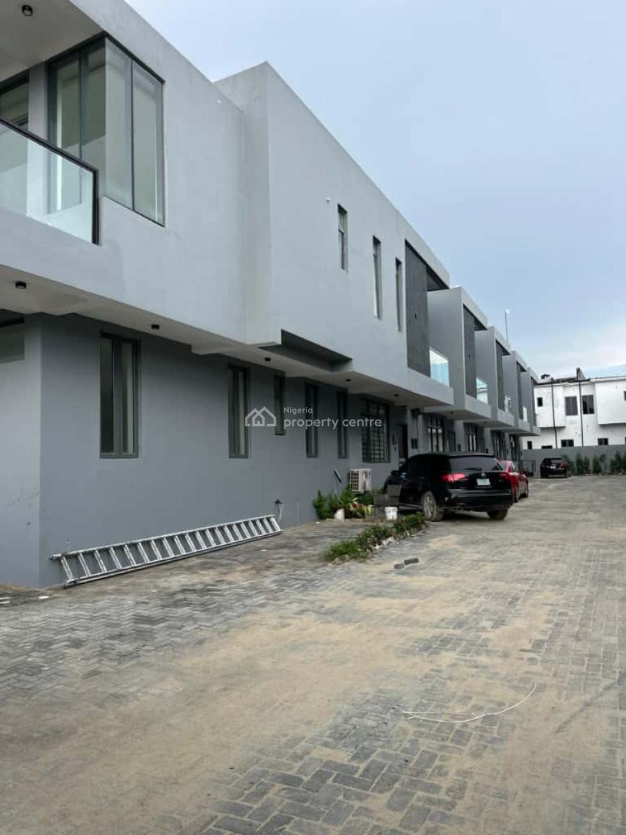 Exquisite 4 Bedroom Terrace Duplex with Bq., Igbo-efon Lekki Phase 1, Lekki Phase 1, Lekki, Lagos, Terraced Duplex for Rent
