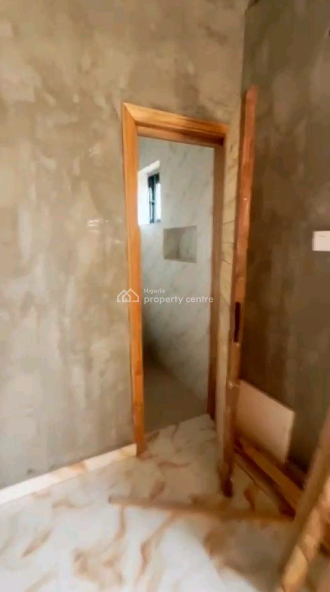 Standard and Executive Mini Flat, Palmgrove, Palmgrove, Shomolu, Lagos, Mini Flat (room and Parlour) for Rent