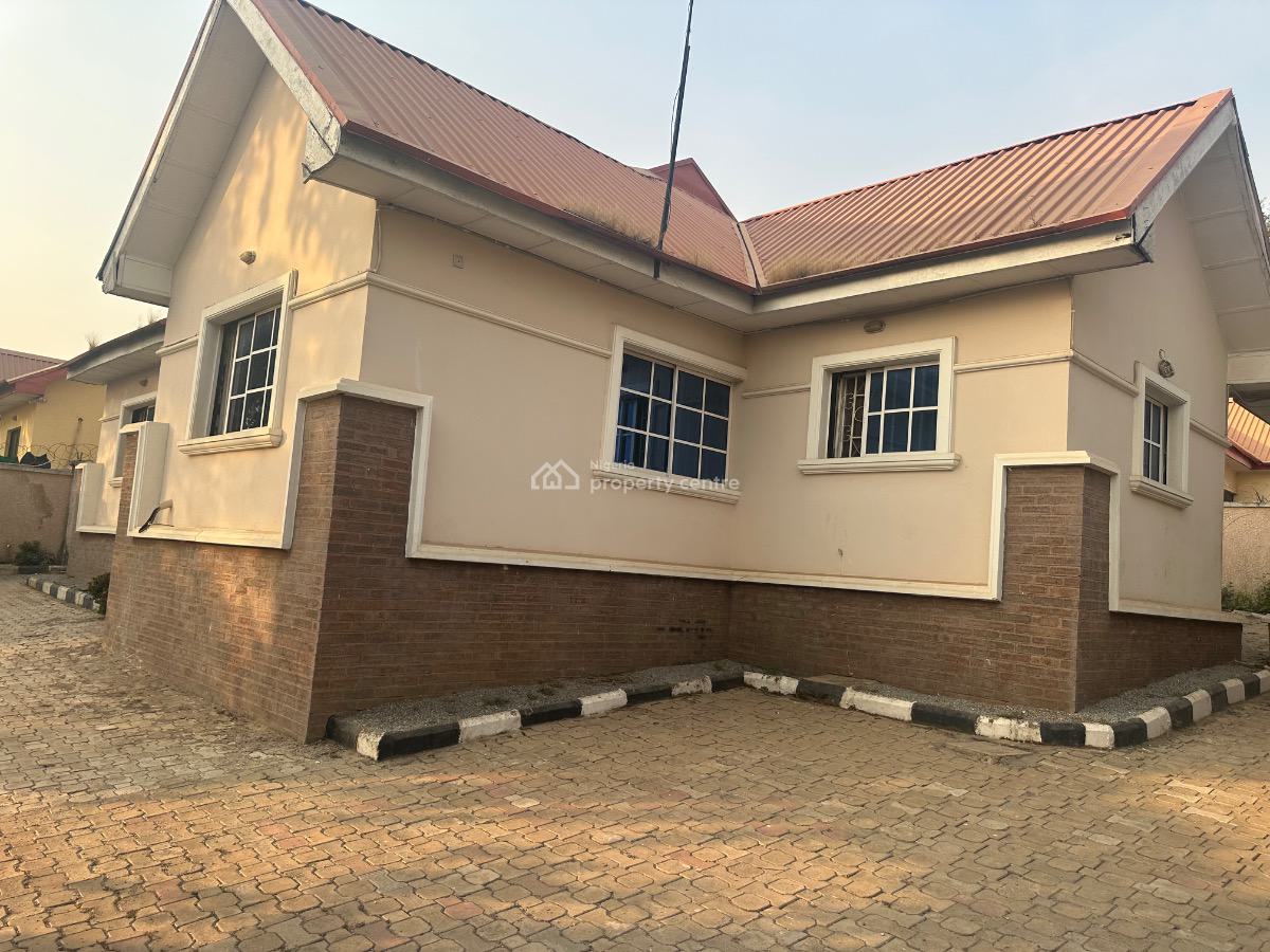Spacious 3bedroom Bungalow with 2rm Bq, Suncity Estate, Galadimawa, Abuja, Detached Bungalow for Sale