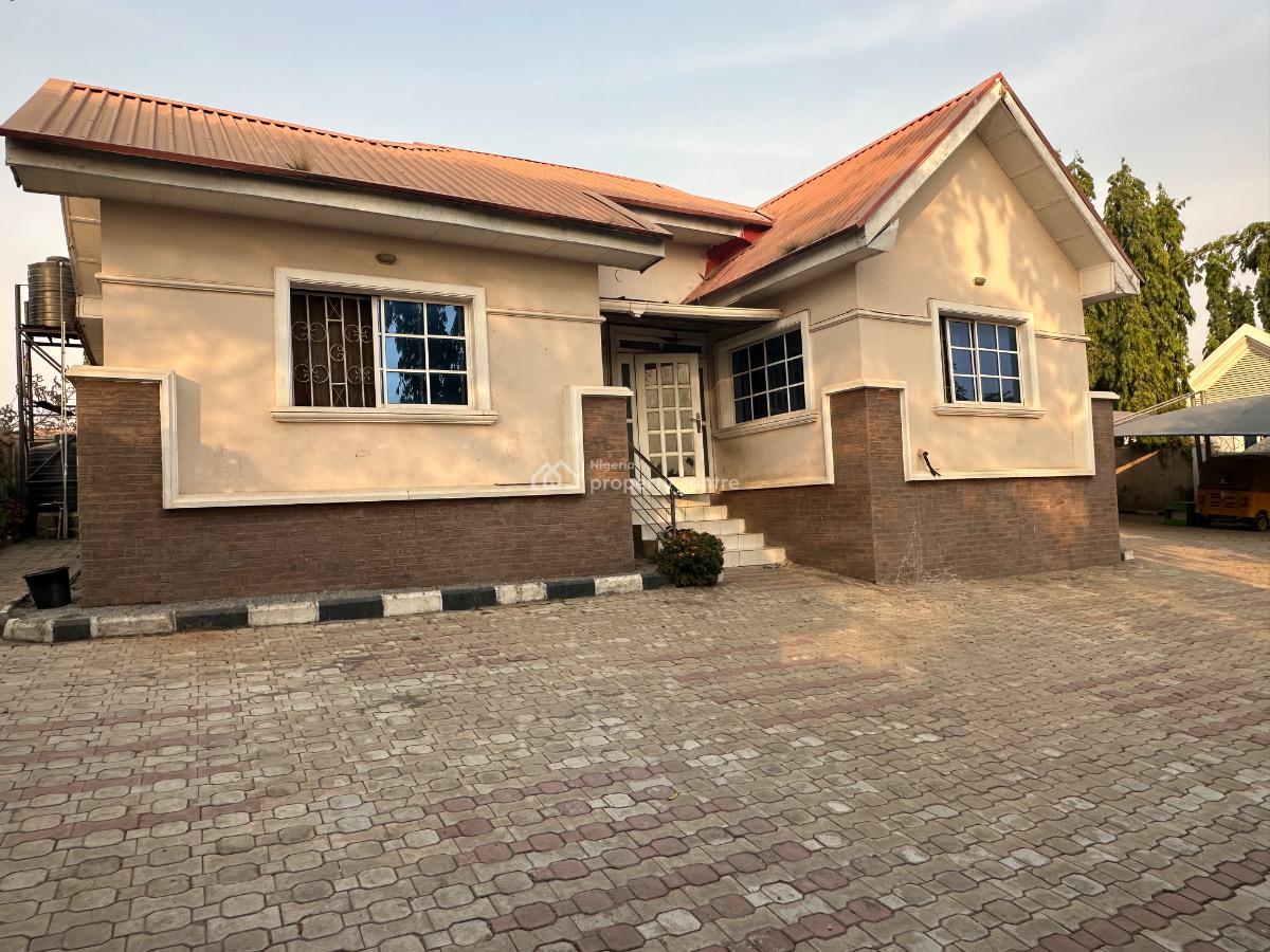 Spacious 3bedroom Bungalow with 2rm Bq, Suncity Estate, Galadimawa, Abuja, Detached Bungalow for Sale