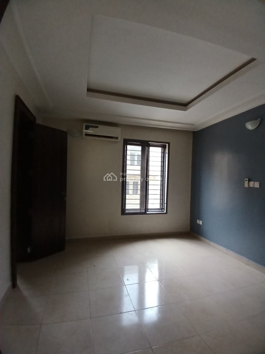 Well Renovated 4 Bedroom Terrace Duplex with 1room Bq, Guzape Abuja Diplomatic Zone, Guzape District, Abuja, Terraced Duplex for Rent