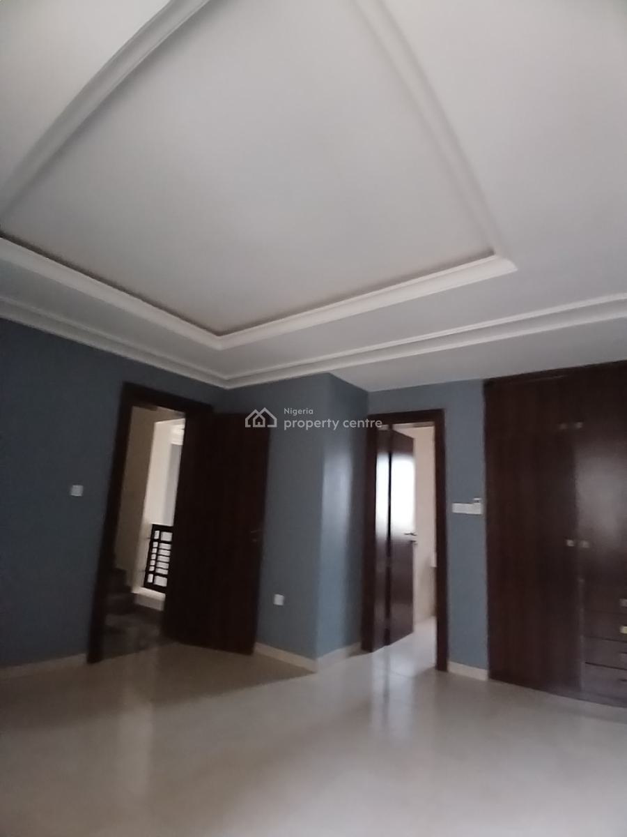 Well Renovated 4 Bedroom Terrace Duplex with 1room Bq, Guzape Abuja Diplomatic Zone, Guzape District, Abuja, Terraced Duplex for Rent