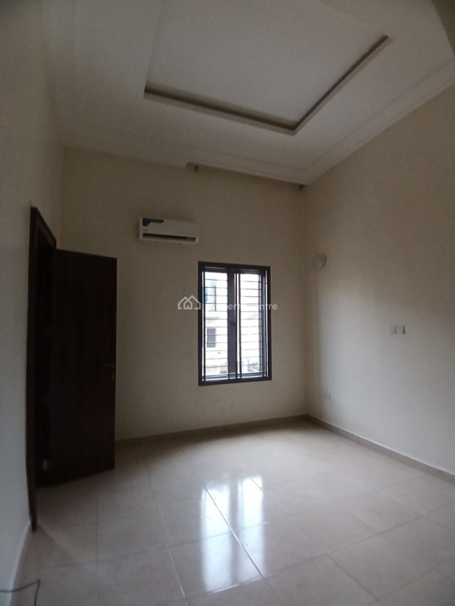 Well Renovated 4 Bedroom Terrace Duplex with 1room Bq, Guzape Abuja Diplomatic Zone, Guzape District, Abuja, Terraced Duplex for Rent