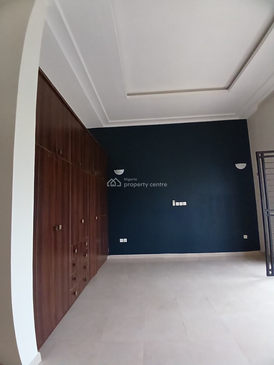 Well Renovated 4 Bedroom Terrace Duplex with 1room Bq, Guzape Abuja Diplomatic Zone, Guzape District, Abuja, Terraced Duplex for Rent