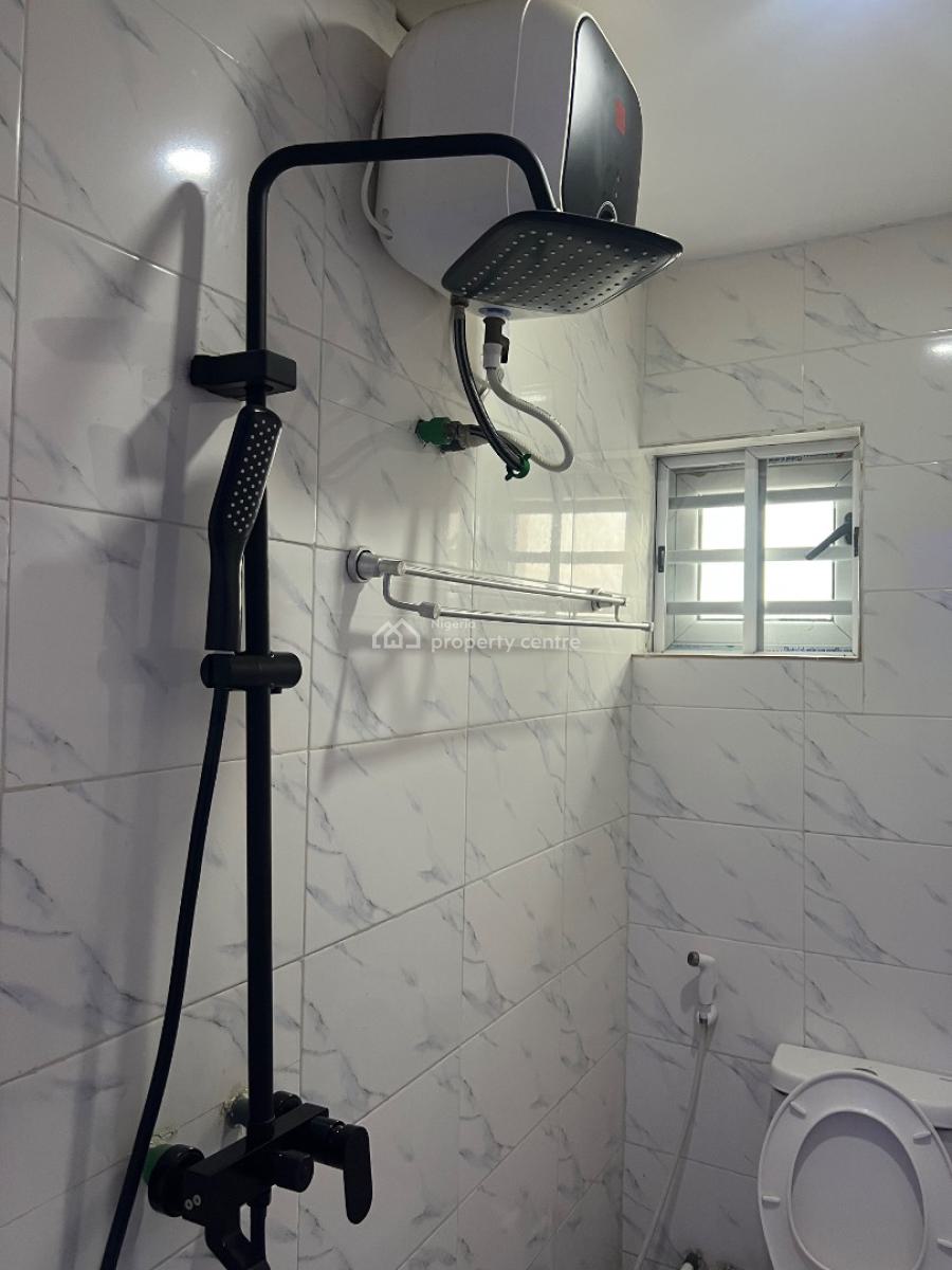 Well Furnished Spacious Studio Apartment, Jibowu, Yaba, Lagos, Self Contain (single Rooms) Short Let