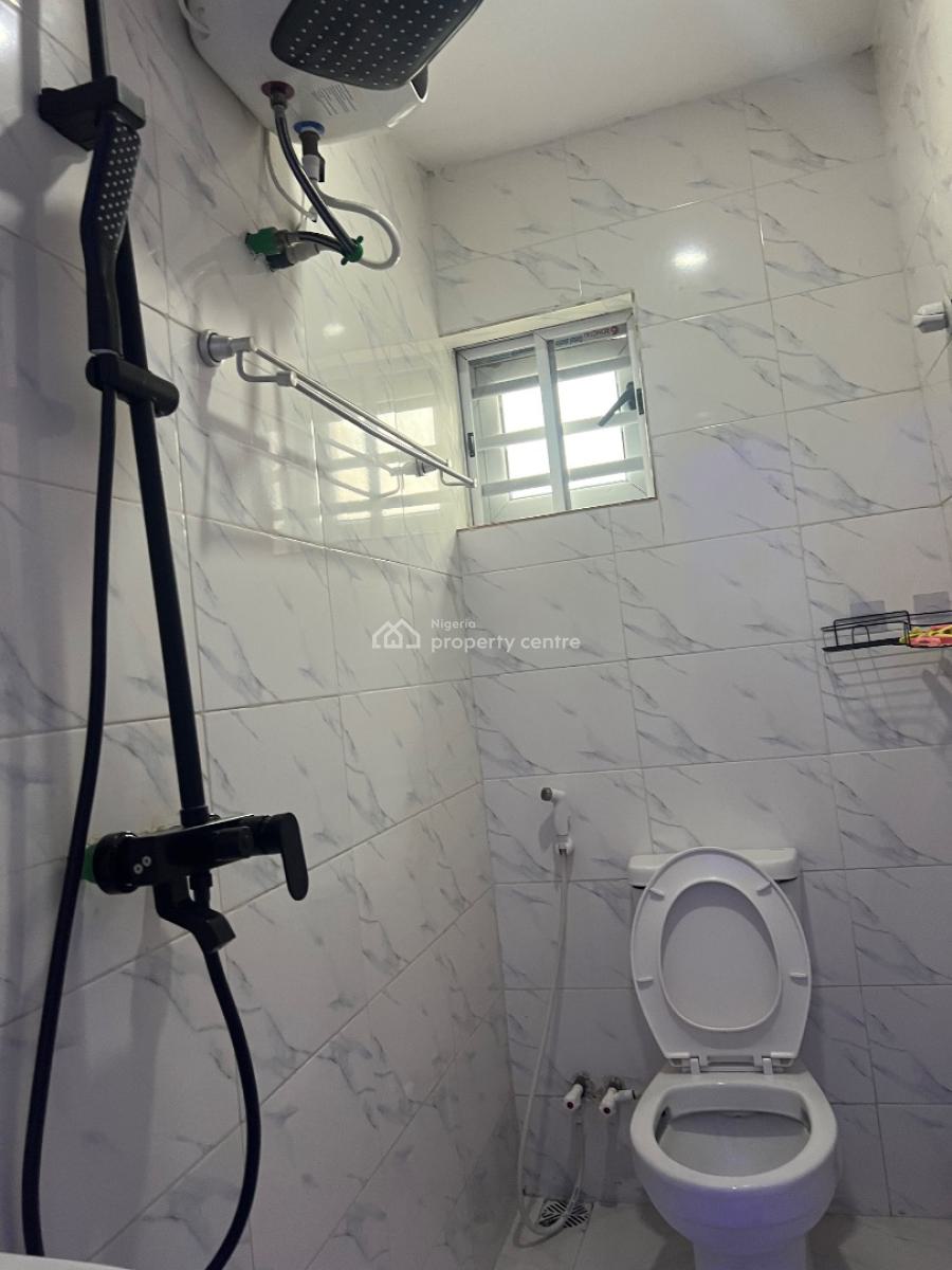 Well Furnished Spacious Studio Apartment, Jibowu, Yaba, Lagos, Self Contain (single Rooms) Short Let