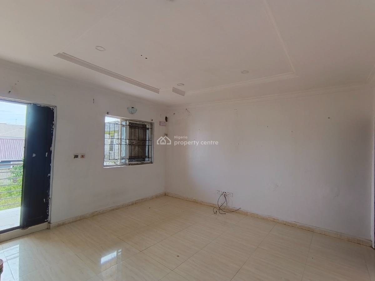 2 Bedroom Flat, Ebute Igbogbo Road, Ebute, Ikorodu, Lagos, Flat / Apartment for Rent