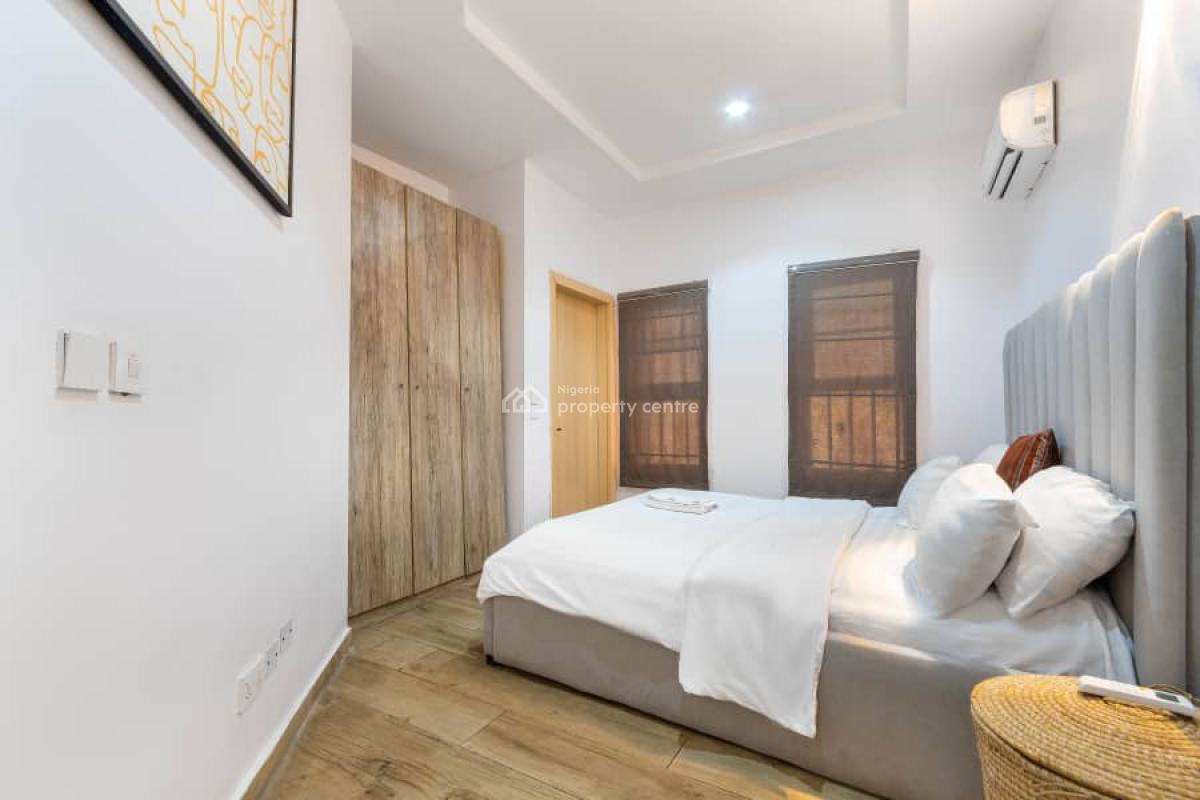Luxury 2 Bedroom Apartment with Gym and Swimming, Lekki Phase 1, Lekki, Lagos, Flat / Apartment Short Let