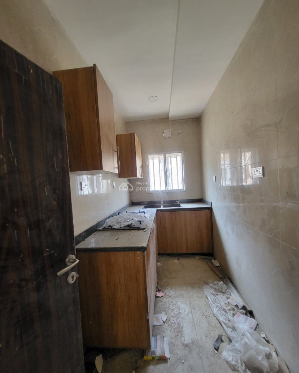 Luxurious Brand New 1bedroom Flat, Npi Estate, Gaduwa, Abuja, Flat / Apartment for Rent