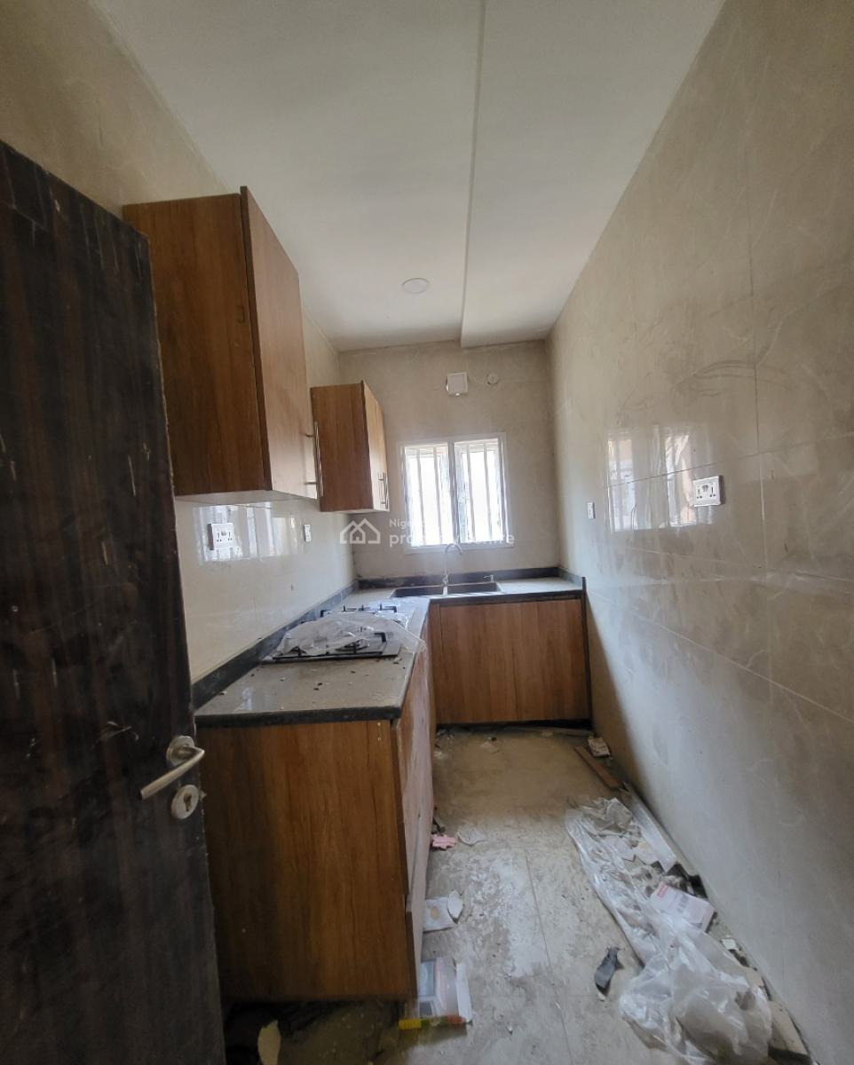 Luxurious Brand New 1bedroom Flat, Npi Estate, Gaduwa, Abuja, Flat / Apartment for Rent