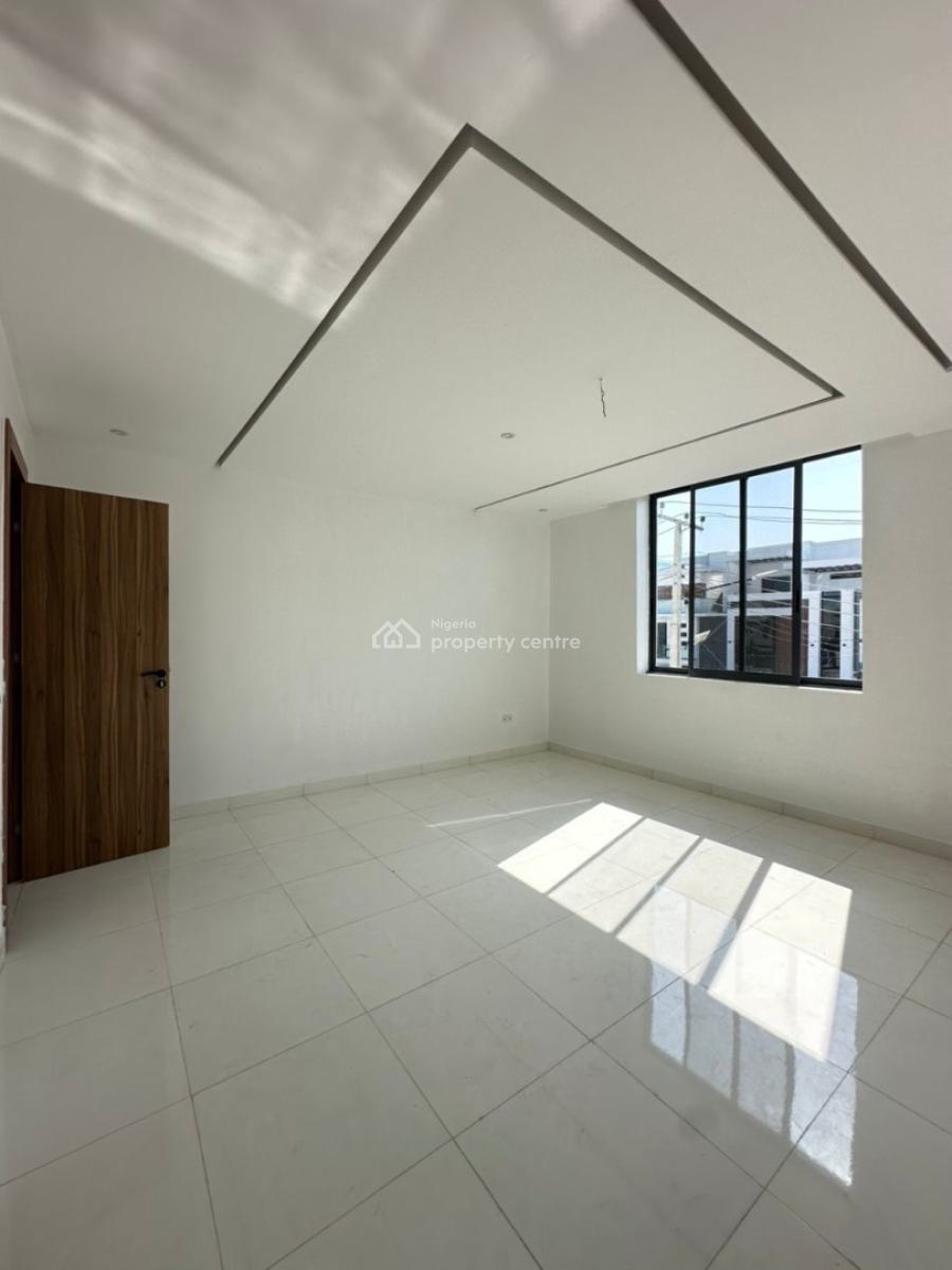 Newly Built 2 Bedroom Apartment with Swimming Pool and Gym in Oniru, Oniru, Oniru, Victoria Island (vi), Lagos, Block of Flats for Sale