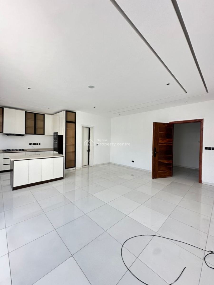 Newly Built 2 Bedroom Apartment with Swimming Pool and Gym in Oniru, Oniru, Oniru, Victoria Island (vi), Lagos, Block of Flats for Sale