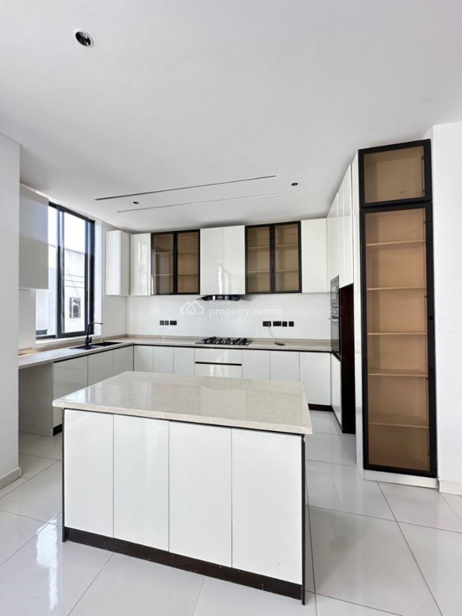 Newly Built 2 Bedroom Apartment with Swimming Pool and Gym in Oniru, Oniru, Oniru, Victoria Island (vi), Lagos, Block of Flats for Sale