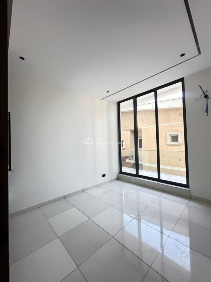 Newly Built 2 Bedroom Apartment with Swimming Pool and Gym in Oniru, Oniru, Oniru, Victoria Island (vi), Lagos, Block of Flats for Sale