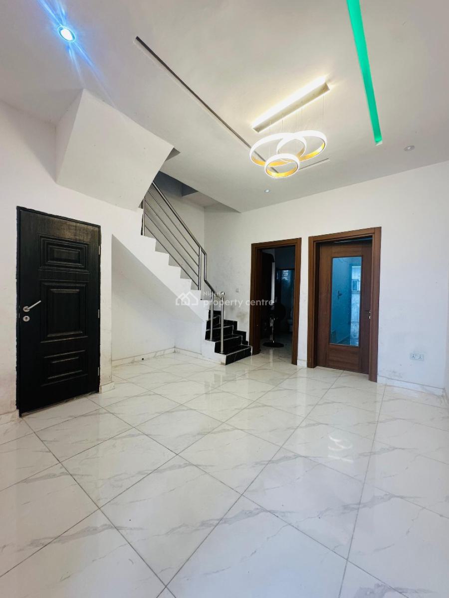 Luxury 3 Bedroom Terrace  Duplex  with Excellent Facilities, Ikota Villa, Lekki, Lagos, Flat / Apartment for Sale