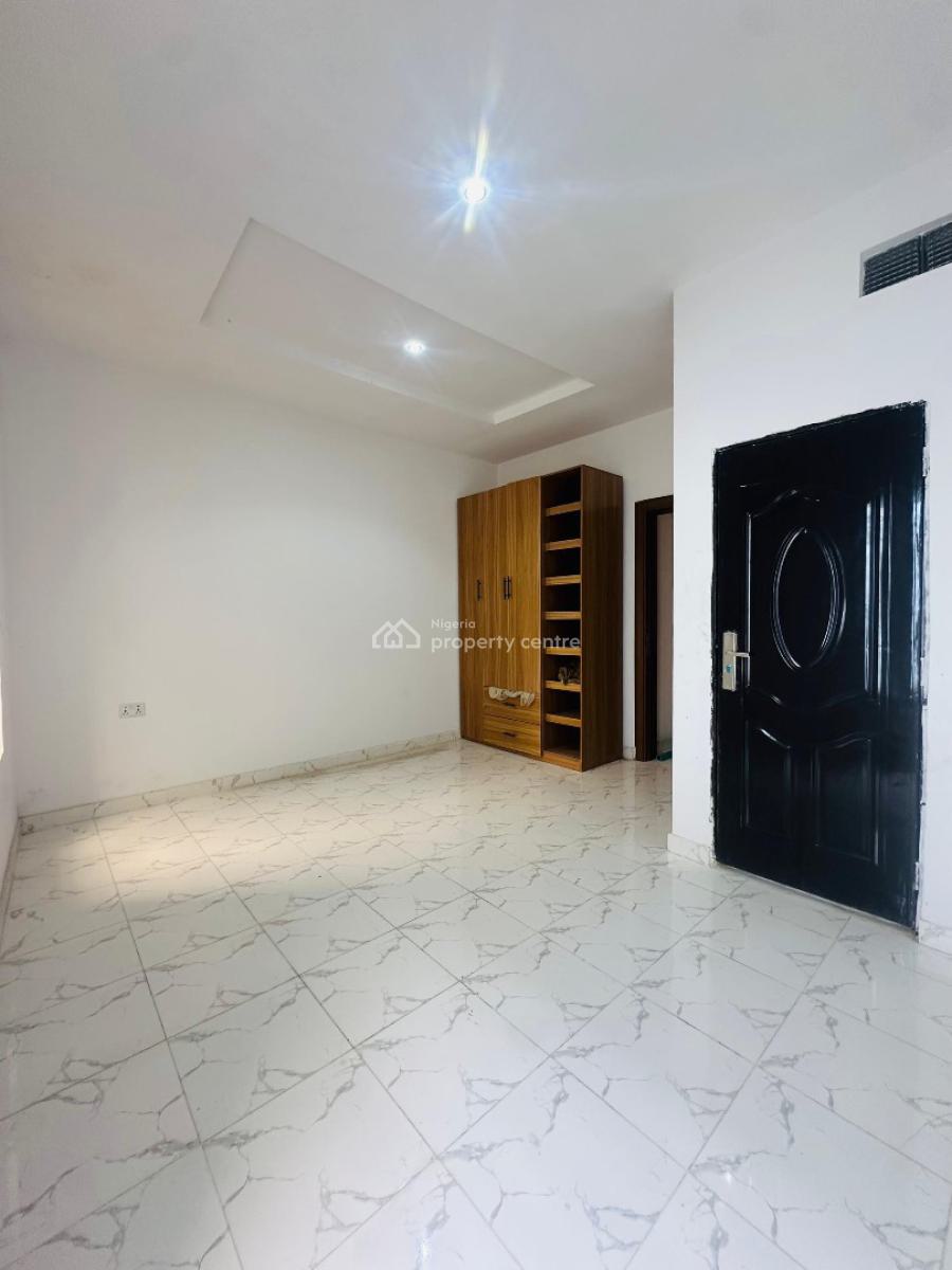 Luxury 3 Bedroom Terrace  Duplex  with Excellent Facilities, Ikota Villa, Lekki, Lagos, Flat / Apartment for Sale