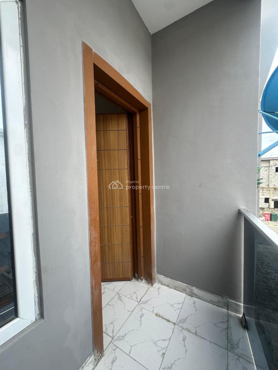 Luxury 3 Bedroom Terrace  Duplex  with Excellent Facilities, Ikota Villa, Lekki, Lagos, Flat / Apartment for Sale