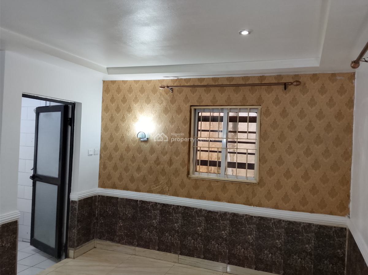an Affordable Massive Luxury House, Guzape Community, Guzape District, Abuja, Detached Bungalow for Rent